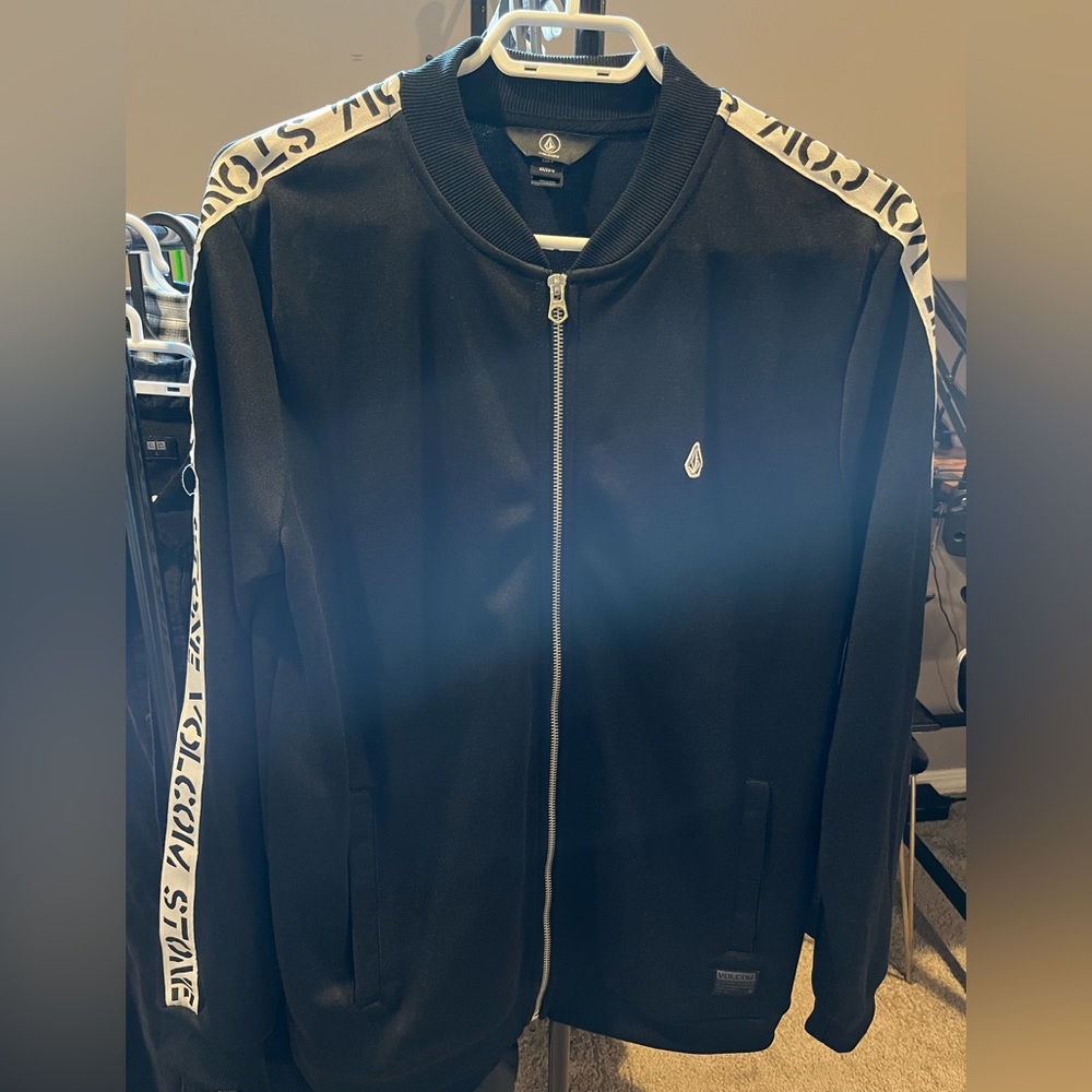 Volcom Jacket Size:S Colour:Black